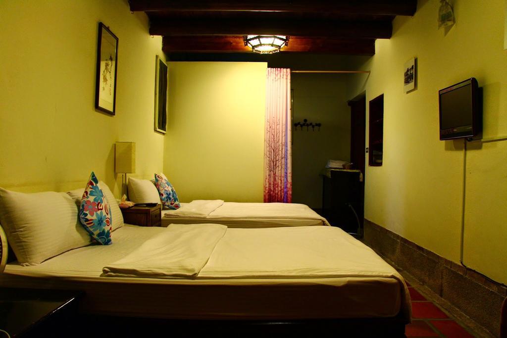 No. 85 Shuitou B&B Жинченг Екстериор снимка