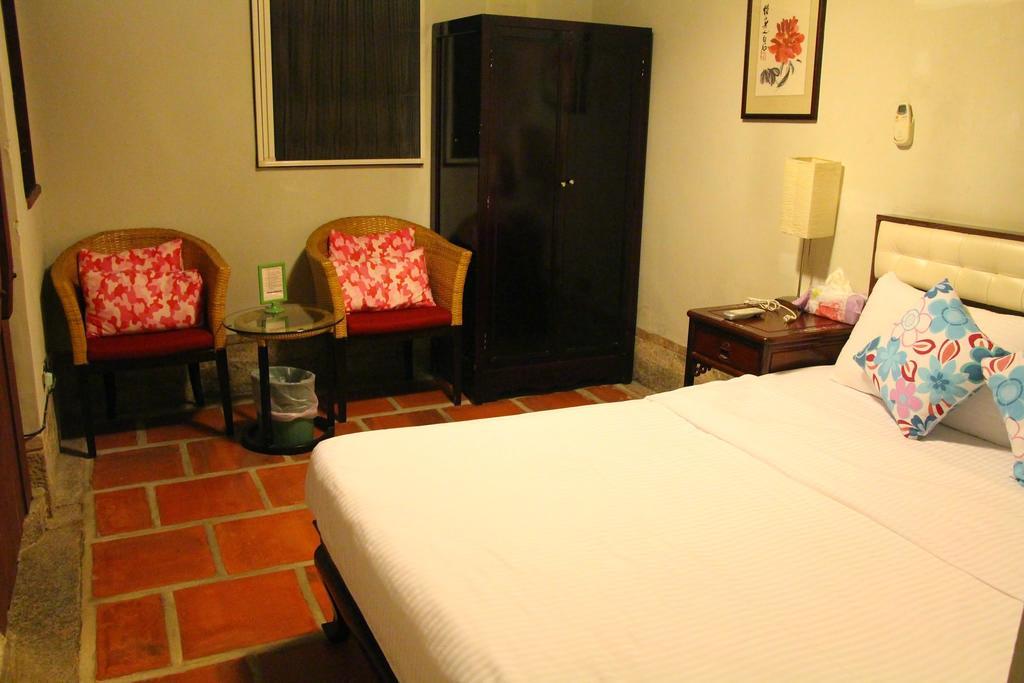 No. 85 Shuitou B&B Жинченг Екстериор снимка